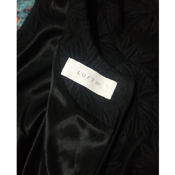 LOFT 82 one size, black with flower pattern dress - Picture 7 of 7